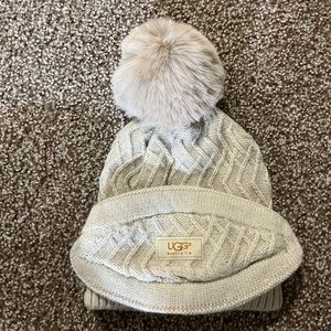 Ugg hat and removable face mask